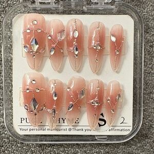 Elegant Pink Rhinestone Press-On Nails